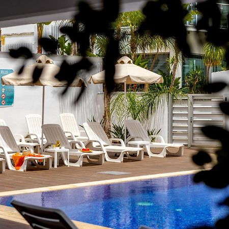 Milea Hotel Ayia Napa Bagian luar foto