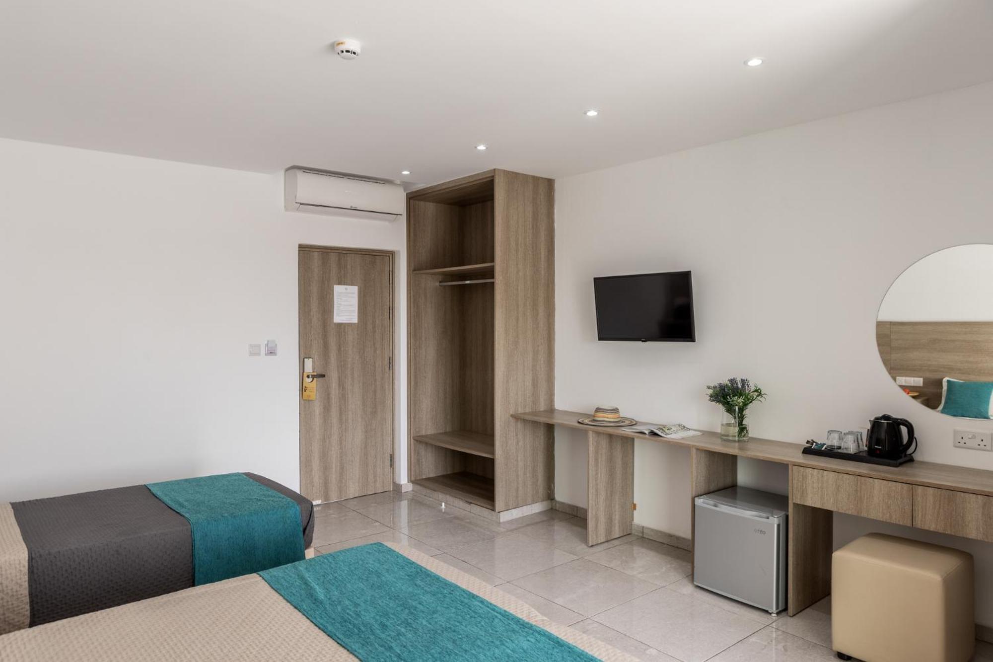 Milea Hotel Ayia Napa Ruang foto