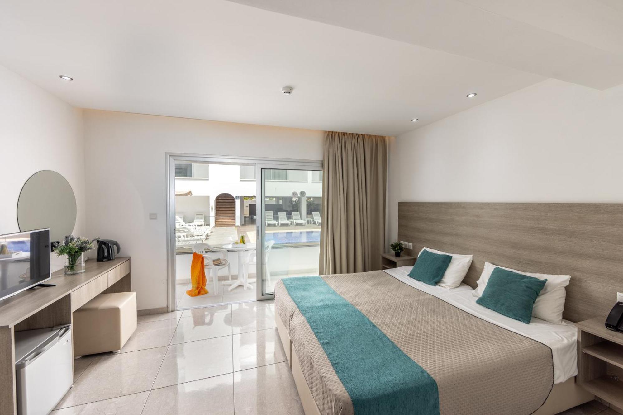 Milea Hotel Ayia Napa Ruang foto