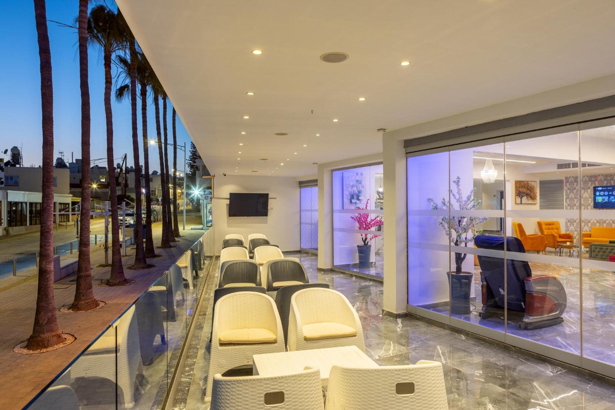 Milea Hotel Ayia Napa Bagian luar foto