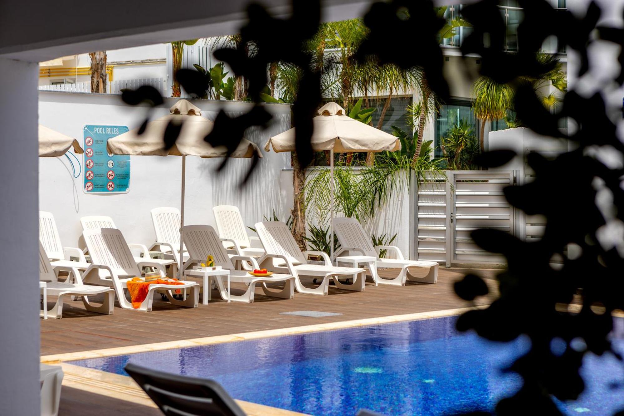 Milea Hotel Ayia Napa Bagian luar foto