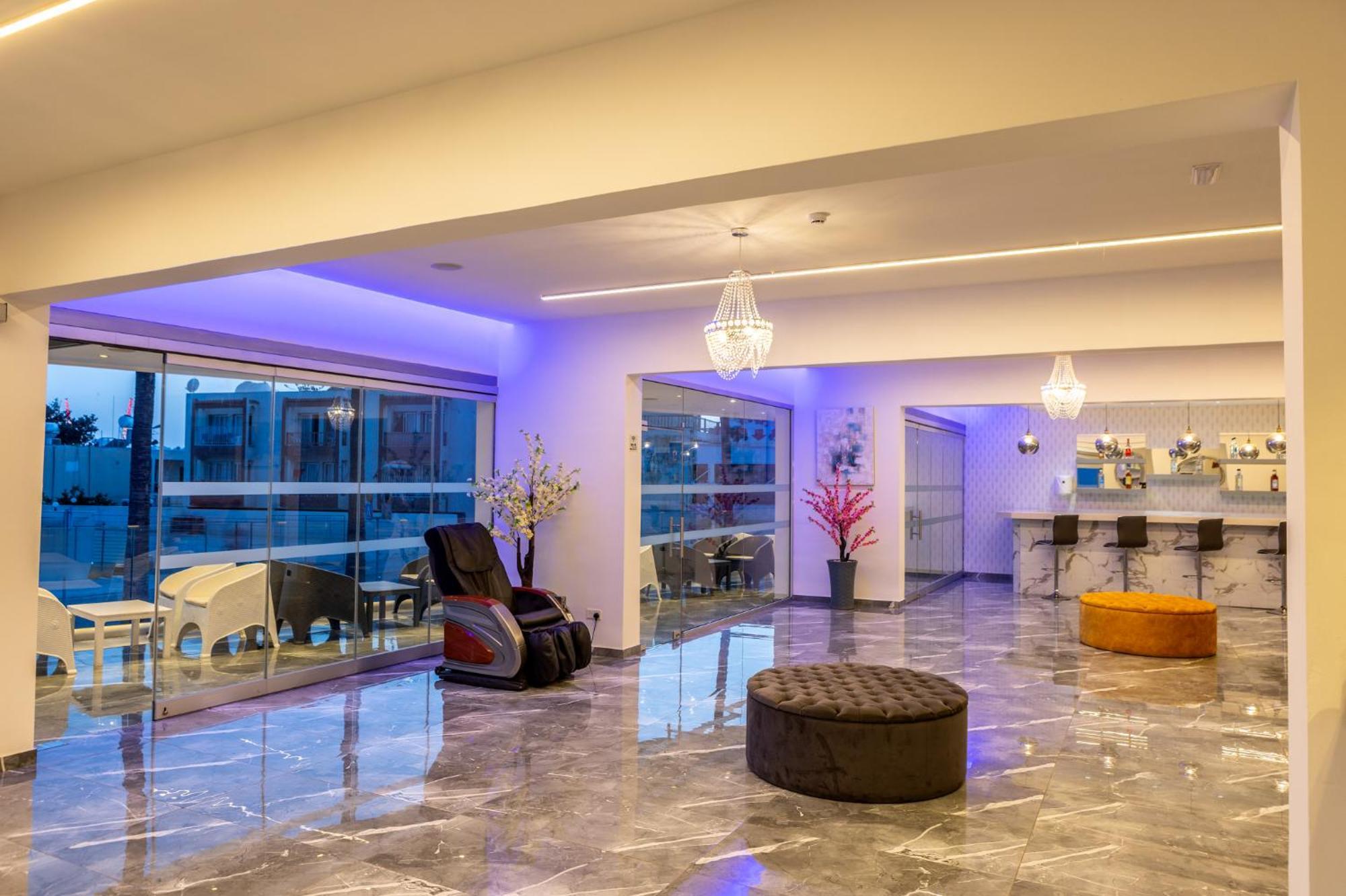 Milea Hotel Ayia Napa Bagian luar foto